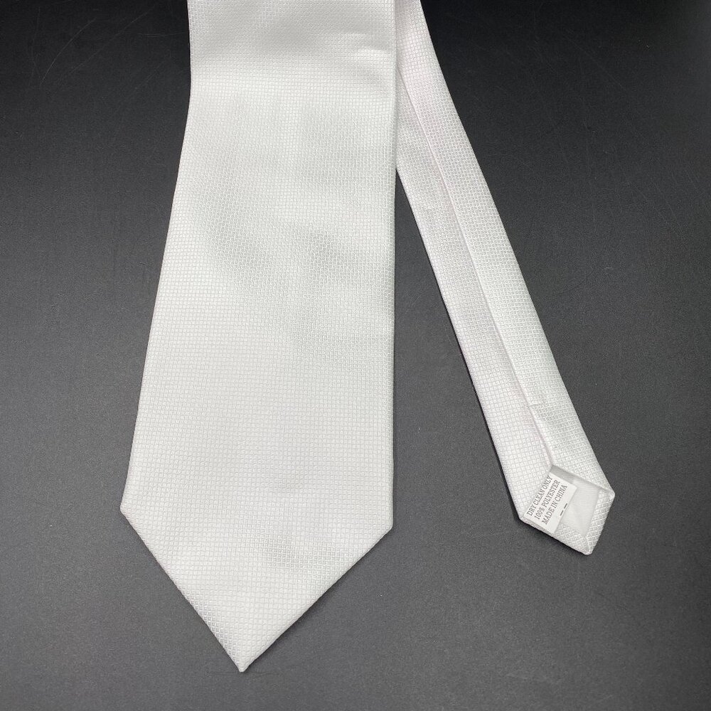 Daniel Ellissa Necktie White Geometric Business Office 57"
